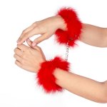 Kajdanki do krępowania rąk z piórkami - marabou red