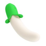 Ergonomicznie zakrzywiona końcówka wibratora Pretty Love Banana Knight ułatwia precyzyjną stymulację